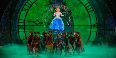 Background for review by Victime Arnaque